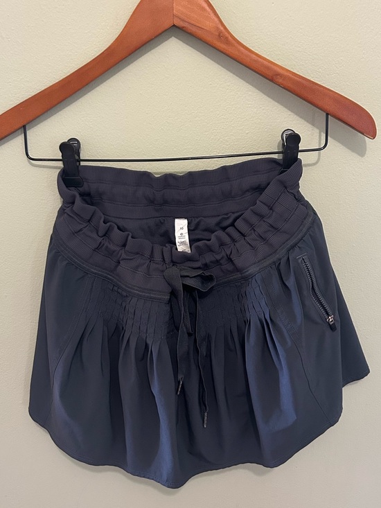 lululemon athletica Pants - Lululemon Pleated Skort Size 10